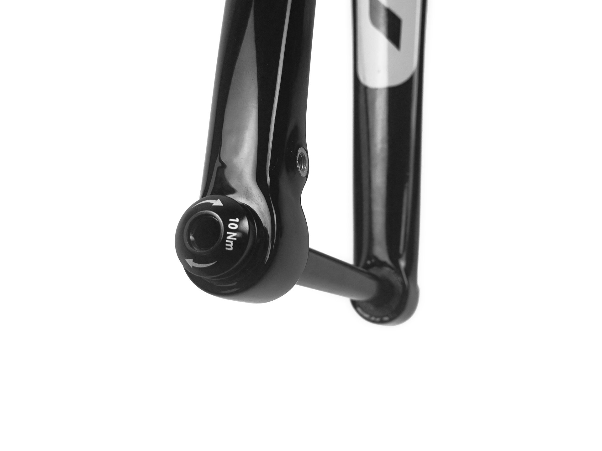 CX One Carbon Accent